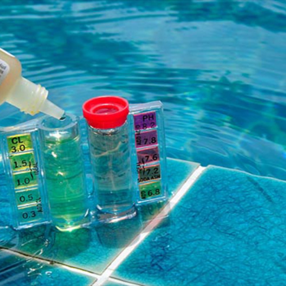 Dich-vu-xu-ly-nuoc-be-boi